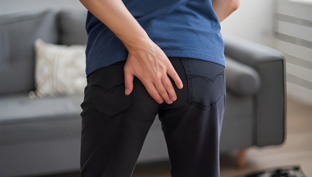 الفرق بين الناسور والبواسير